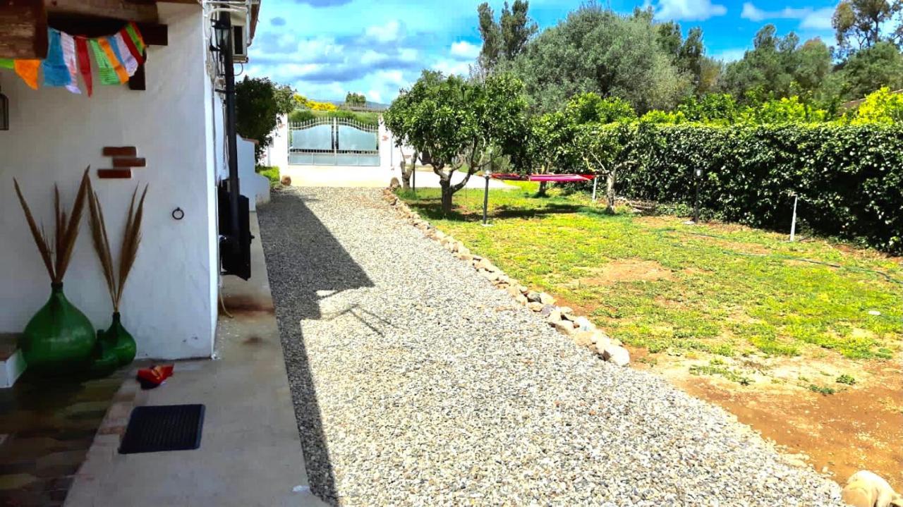 La Maison Blanche Apartment Iglesias Exterior photo